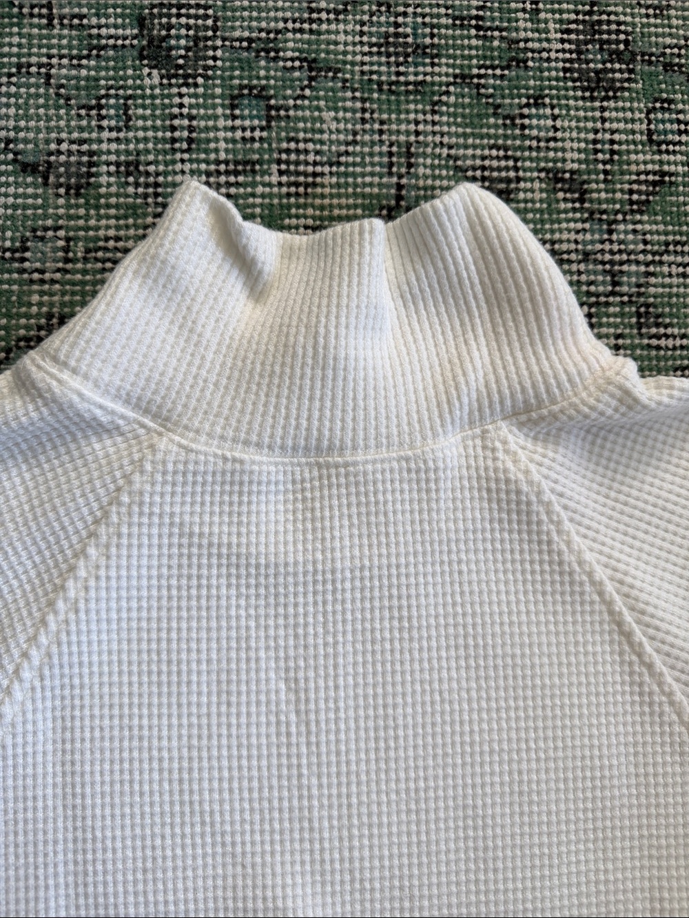 ALO Yoga White Waffle-Knit Turtleneck Sweater - Picture 4 of 4
